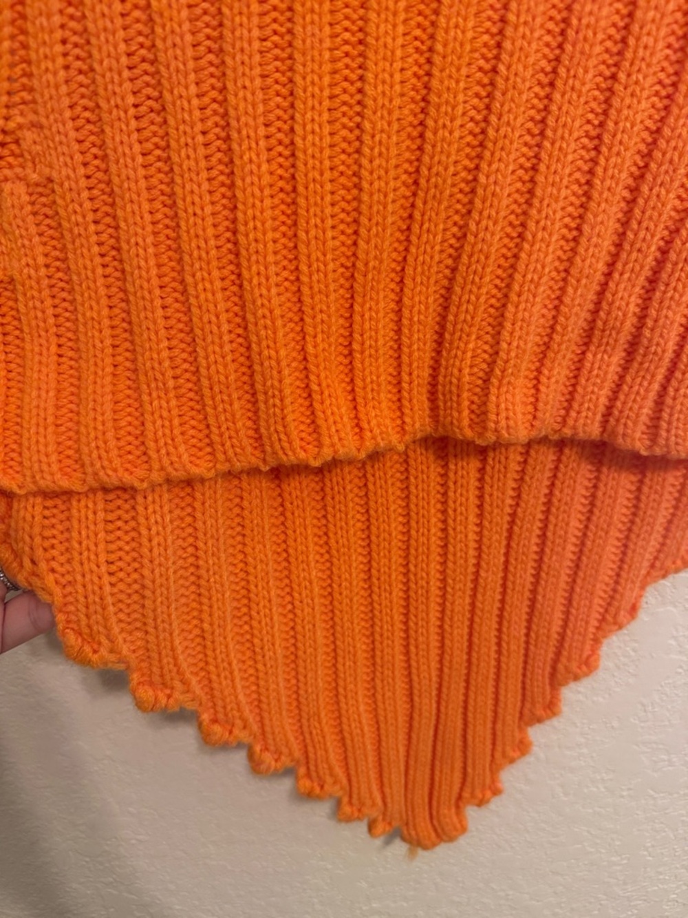 Blanc Orange Ribbed Pointed-Hem Knit Tank - Picture 6 of 6